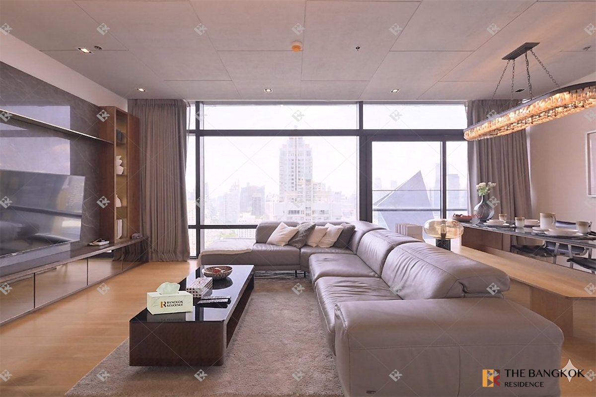 picture Circle Living Prototype  Condo in Business District - 4/10