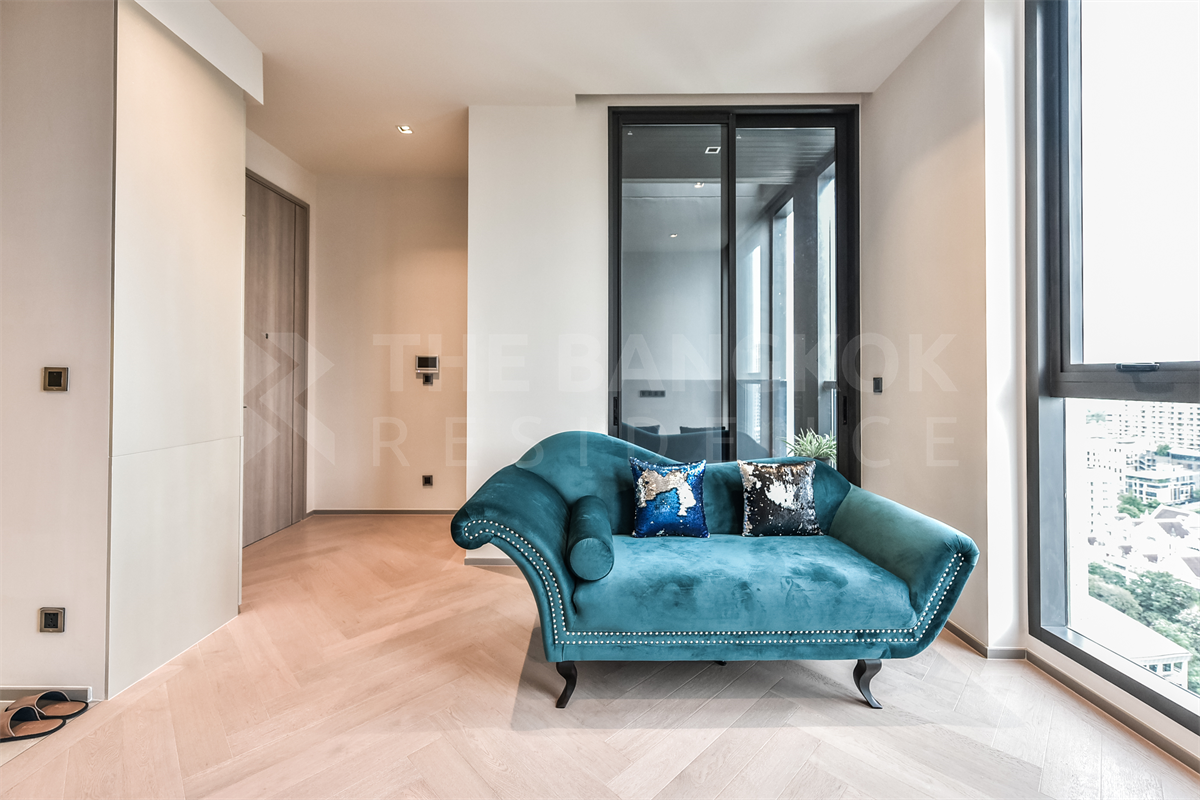 picture The Reserve Sathorn  Condo with the Best Location - 2/10