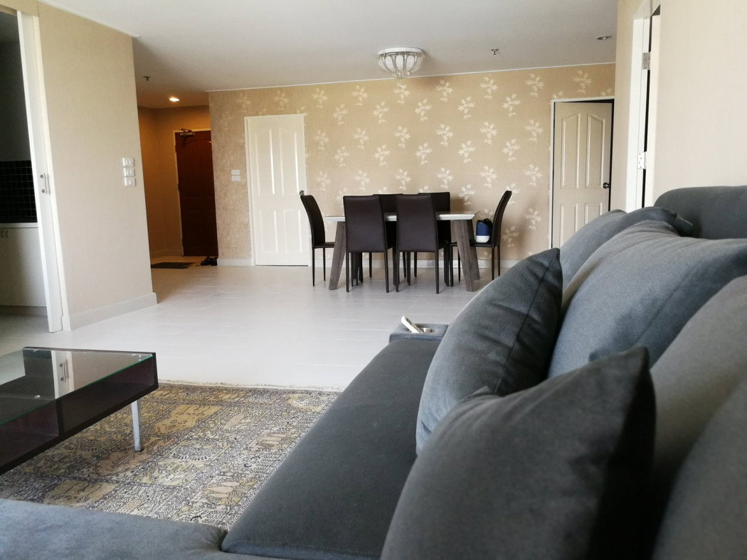 รูป ขายคอนโด Master View Executive Place - 120 ตรม. 2 ห้องนอน 2 ห้องน้ำ Fully furnished หิ้วกระเป๋าพร้อมเข้าอยู่ ใกล้ BTS กรุงธนบุรี - รูปที่ 4/5