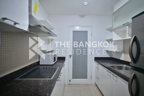 More Relaxation with Condo Near MRT Baan Siri 24