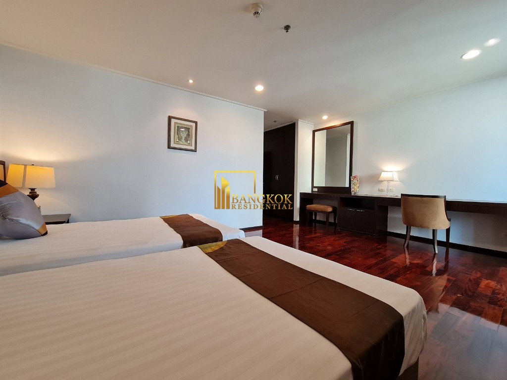 รูป Spacious 4 Bedroom Serviced Apartment With Private Garden - BR7214SA - รูปที่ 10/49
