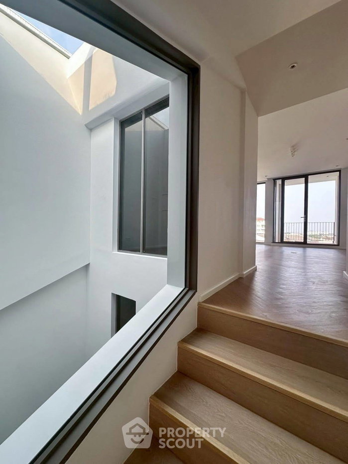 picture 5-BR Townhouse near BTS Phra Khanong (ID 2820654) - 21/25