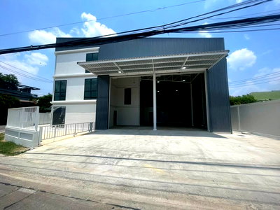 Townhouses for rent Nonthaburi : [VR0301]🔥 100k Rent | 14.99M Sale | Modern House + Office + Warehouse | 600 sqm | 9 Parking Spaces 🔥