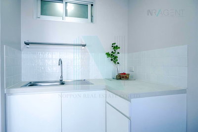 ขายคอนโด : 🔺 ขายคอนโด วัน เอ็กซ์ สาทร - นราธิวาส อาคาร B ชั้น 8 1 ห้องนอน ขนาด 31 ตรม ใกล้ นราเพลส นราธิวาส 24 ช้อปปิ้ง มอลล์