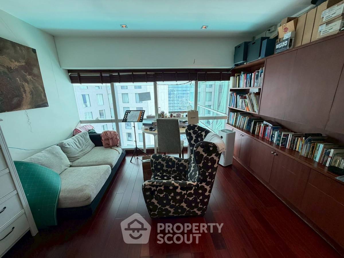 รูป คอนโด 3-ห้องนอน ที่ เลอ รัฟฟิเน่ สุขุมวิท 31 ใกล้ BTS พร้อมพงษ์ (ID 2821289) - รูปที่ 17/19