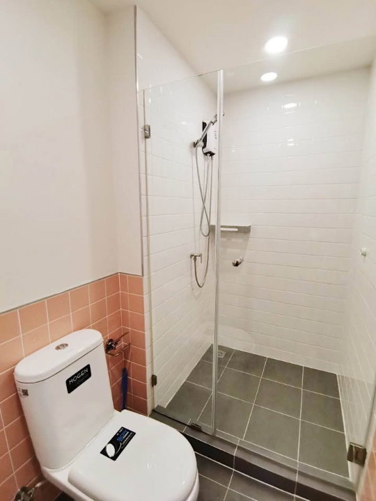 รูป ปล่อยเช่าคอนโด  แอททิจูด บียู มีเครื่องซักผ้า 24 ตร.ม. ชั้น 5  9,000 - รูปที่ 6/8