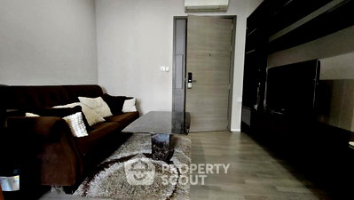 Condos for rent : 19th-Floor 1-BR The Room Sukhumvit 69, 100m To BTS Phra Khanong (ID 2822156)
