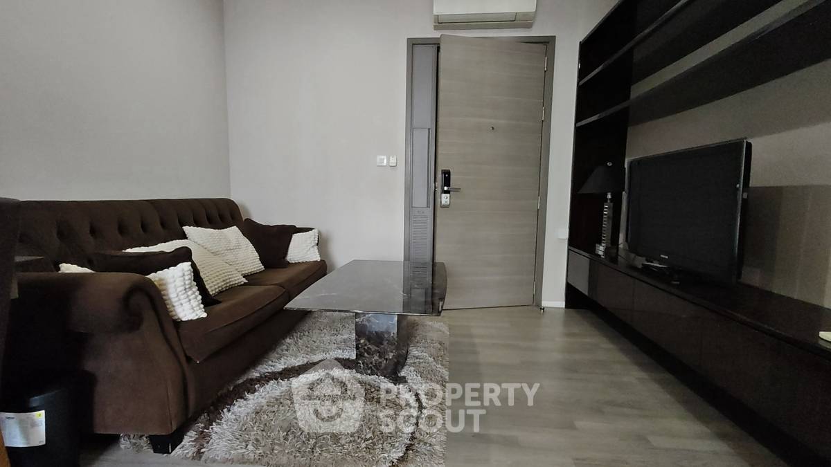 รูป คอนโด 1-ห้องนอน ที่ เดอะ รูม สุขุมวิท 69 ใกล้ BTS พระโขนง (ID 2822156) - รูปที่ 1/8
