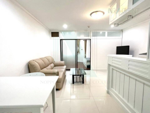 ให้เช่าคอนโด ศุภาลัย เพลส สุขุมวิท 39 อาคาร A ชั้น 10 1 ห้องนอน ขนาด 49.00 ตรม ใกล้ ท้องฟ้าจำลอง