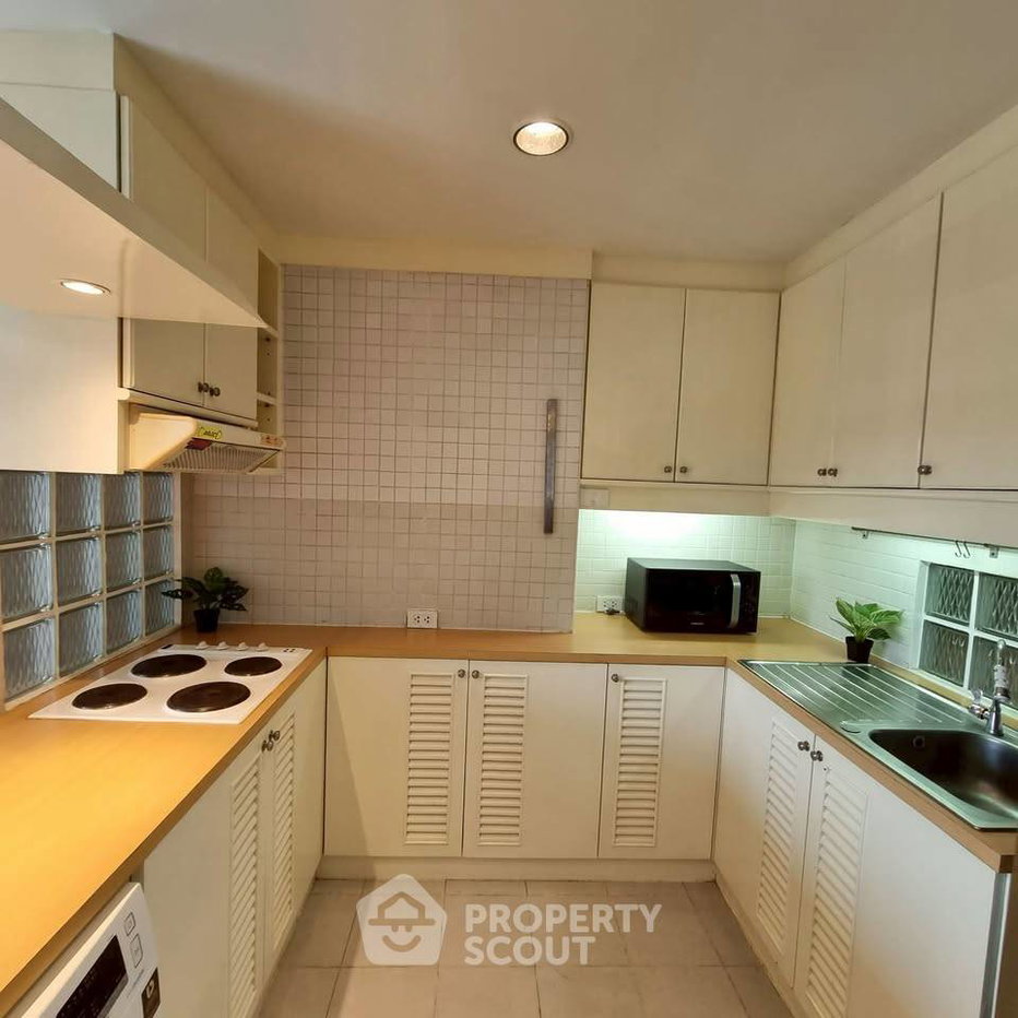 รูป คอนโด 2-ห้องนอน ที่ ศุภาลัย เพลส สุขุมวิท 39 ใกล้ BTS พร้อมพงษ์ (ID 2822932) - รูปที่ 18/48