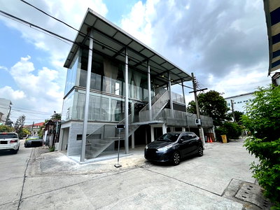 เช่าสำนักงาน เขตบางเขน :  ให้เช่า อาคาร , Home Office 3 ชั้น สร้างใหม่ / ทำเล ซอยรามอินทรา 34 / เลียบด่วนรามอินทรา / ปากซอย รามอินทรา 34 รถไฟฟ้า  / จดบริษัทได้