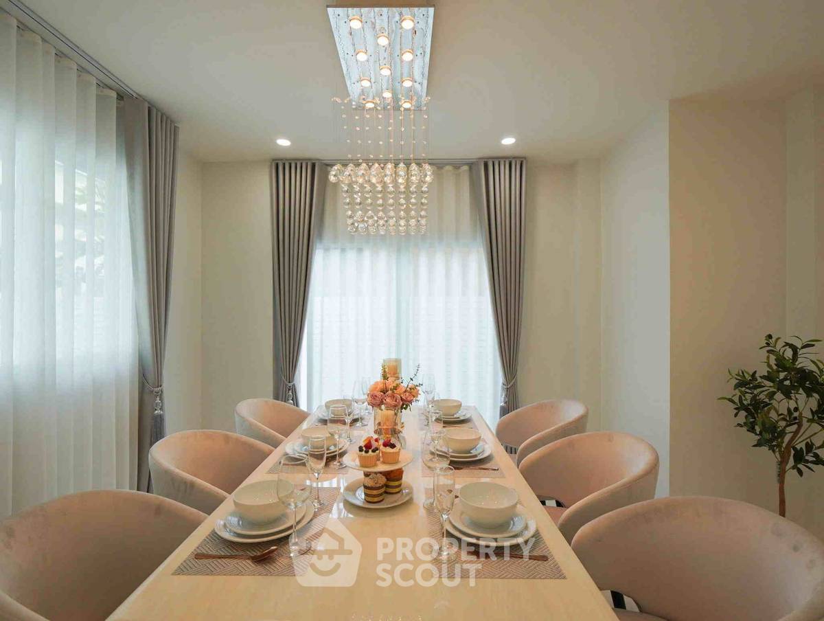 รูป คอนโด 3-ห้องนอน ที่ บ้านสวนลลนา-สวนหลวง ใน ดอกไม้ (ID 2823086) - รูปที่ 18/33