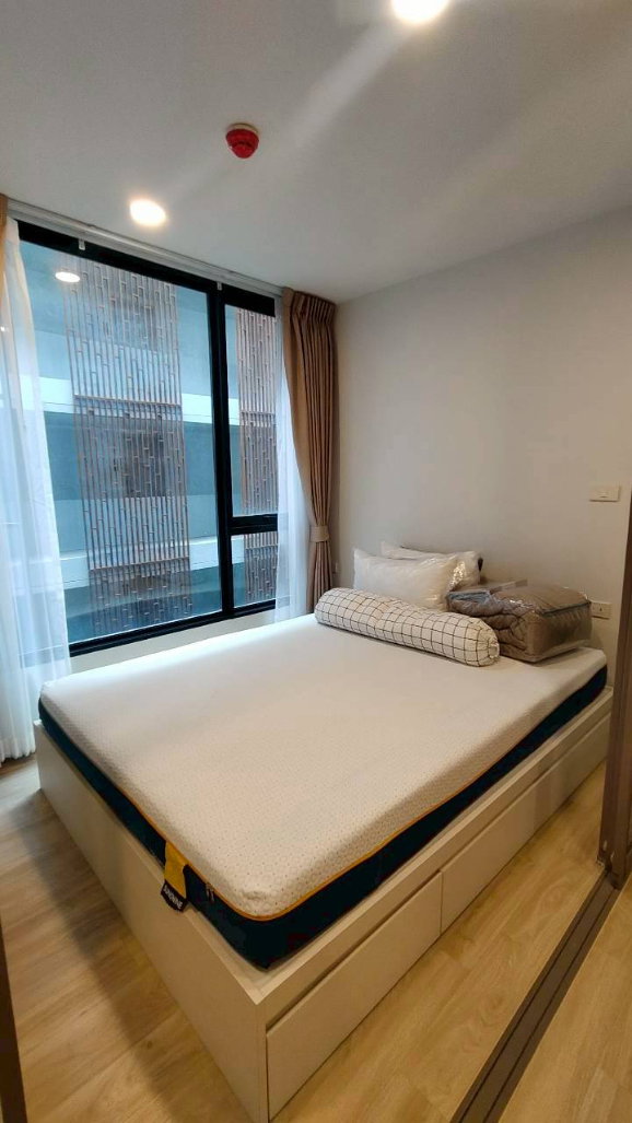 ให้เช่า ESQUE Sukhumvit 101/1 ** 15,000 บ./ด. **   ขนาด 24 ตร.ม.  1ห้องนอน1ห้องน้ำ  ชั้น4, 5