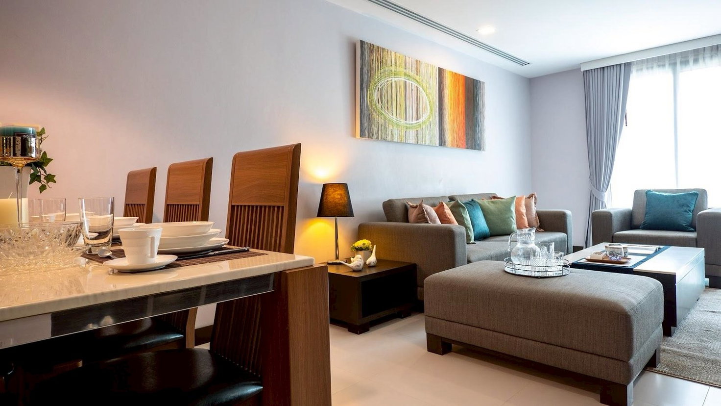 รูป LTH15106 -Spacious Condo Prime Location for Rent Asoke | City Lifestyle Best Value | Near BTS Asoke | 74,000 THB - รูปที่ 1/4