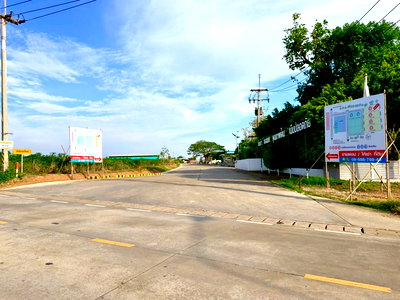 Land for sale Muang Rayong : Call : 098-887-8949 Land for sell Road behind Wat Map Ta Phut, Map Ta Phut Subdistrict, Mueang Rayong