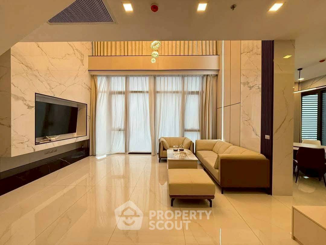 รูป คอนโด 4-ห้องนอน ที่ วันไนน์ไฟว์ อโศก - พระราม 9 ใกล้ MRT พระราม 9 (ID 2823044) - รูปที่ 1/8