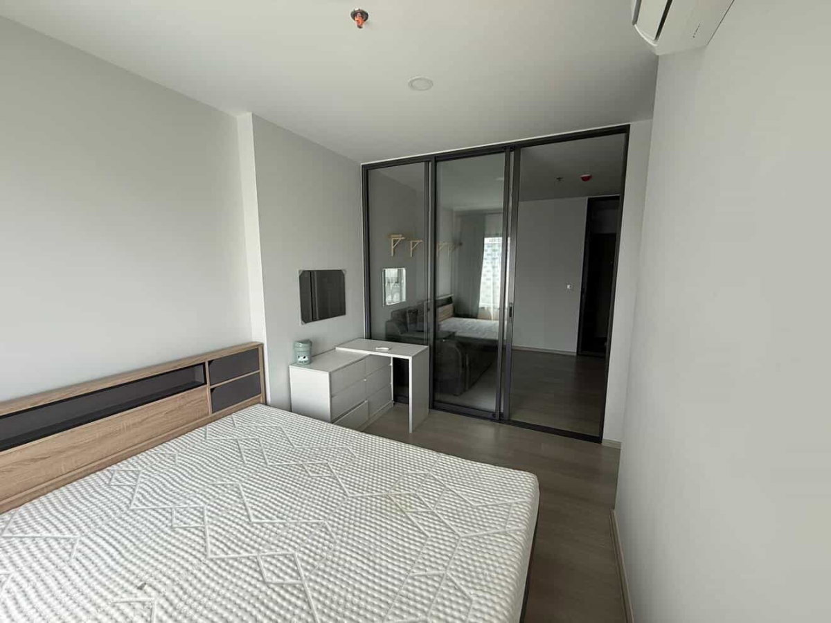 รูป เฟอร์ใหม่ วิวสระ พร้อมอยู่ 📢 Line : @085pucam / 0627941024 🥳 YKP Rental Condo - รูปที่ 5/11