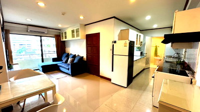 Condos for rent : For Rent Condo Saranjai 3-minute walk from BTS Nana