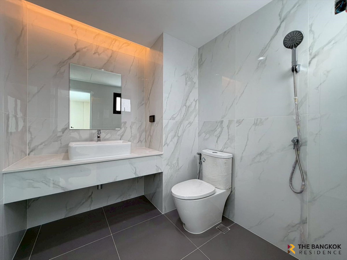 รูป ทาวน์โฮม 4.5 ชั้นพร้อมลิฟต์ สุขุมวิท101 ✨ตกแต่งใหม่พร้อมอยู่ ใกล้ BTS ปุณณวิถี - รูปที่ 17/18