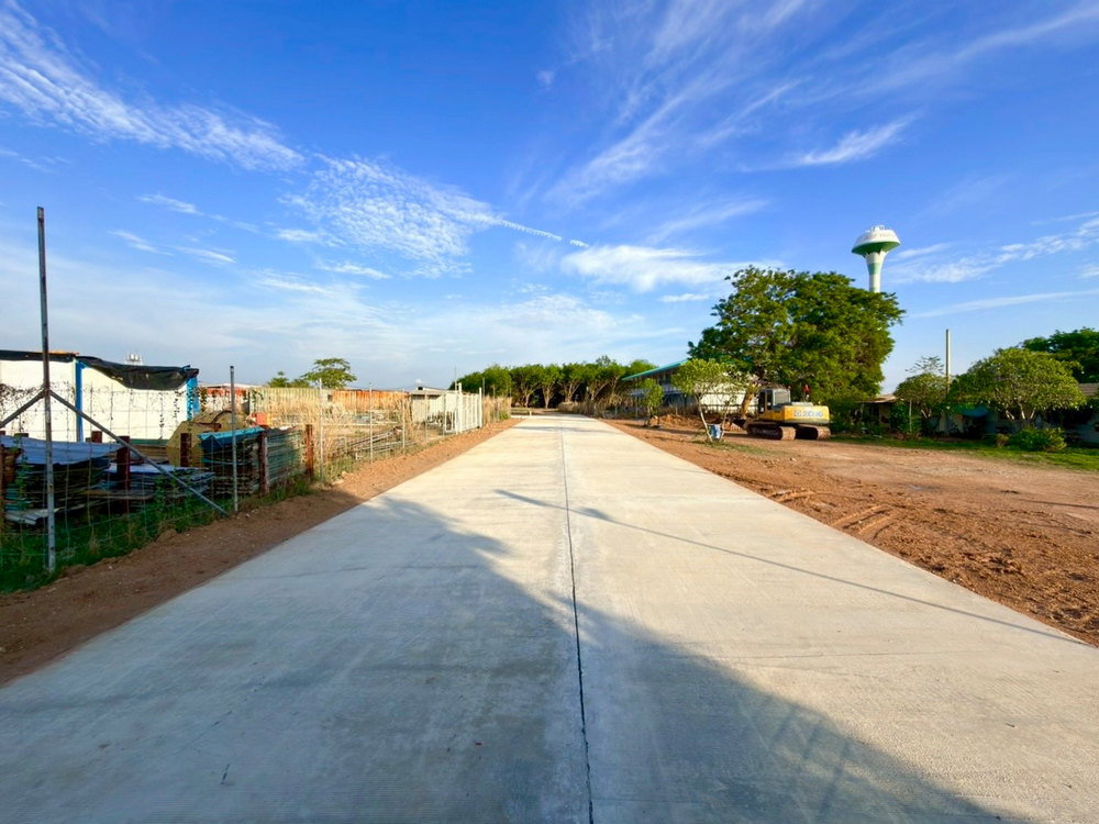 รูป Call : 098-887-8949 ขายที่ดินถนนหลังวัดมาบตาพุด (ซอยลุงอ๋อง ตรงข้ามตลาดนิวนอมอล) เมืองระยอง JAMJUREE BIZ PARK - รูปที่ 6/12