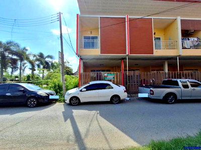 ทาวน์โฮม เมืองสงขลา สงขลา : ทาวน์เฮ้าส์ 21.8 ตร.วา เมืองสงขลา สงขลา 2.1M