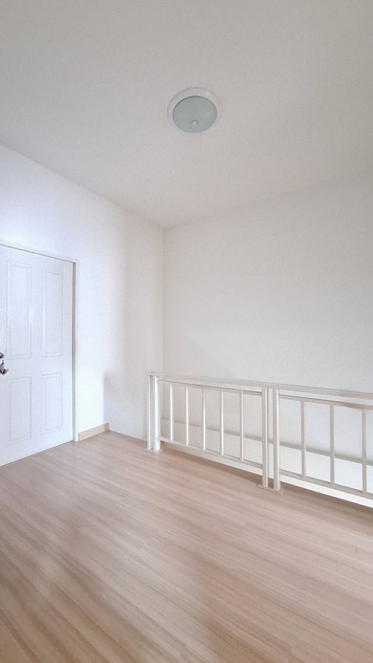 รูป 🏡ขายTownhome โครงการDiya Valley Saraphi เนื้อที่21 ตร.ว. 3 นอน 3 น้ำ พร้อมเฟอร์และเครื่องใช้ไฟฟ้า ราคา 2,000,000 บาท  - รูปที่ 13/19