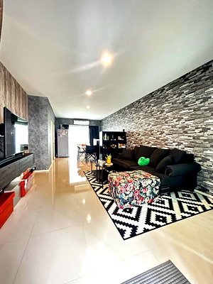 Townhouses for rent Bangna Commercial College : For Rent Townhome Baan Klang Muang Sukhumvit77  Only1.5 km From Bts