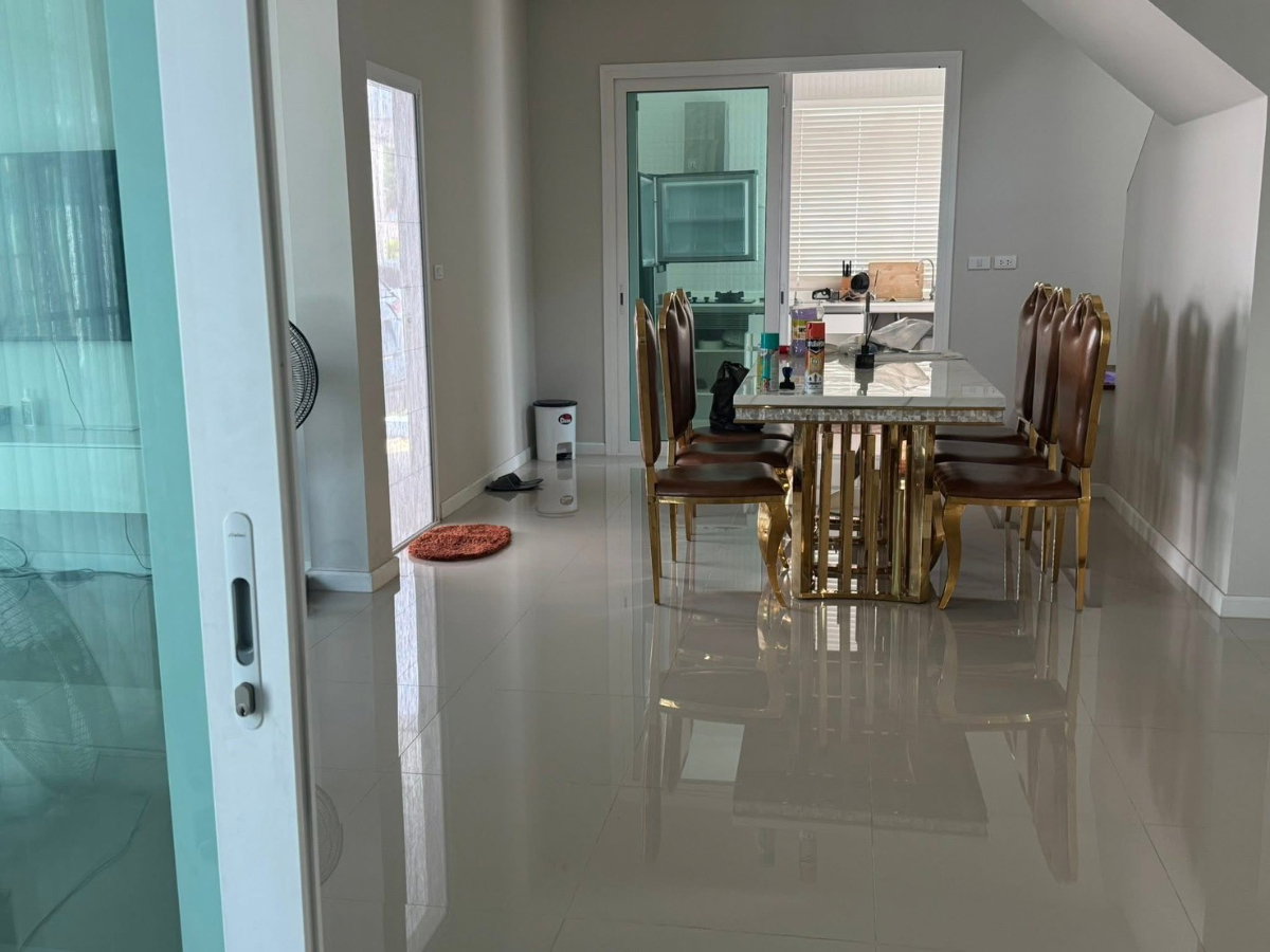 รูป ให้เช่าบ้านเดี่ยวหลังมุม “กรีนิช ไพรม์” ใกล้แฟชั่น–ซาฟารีเวิลด์ 4 ห้องนอน 3 ห้องน้ำ 🏢 รองรับจดทะเบียนบริษัท 🐶🐱 สัตว์เลี้ยง: รับเป็นเคส - รูปที่ 7/17