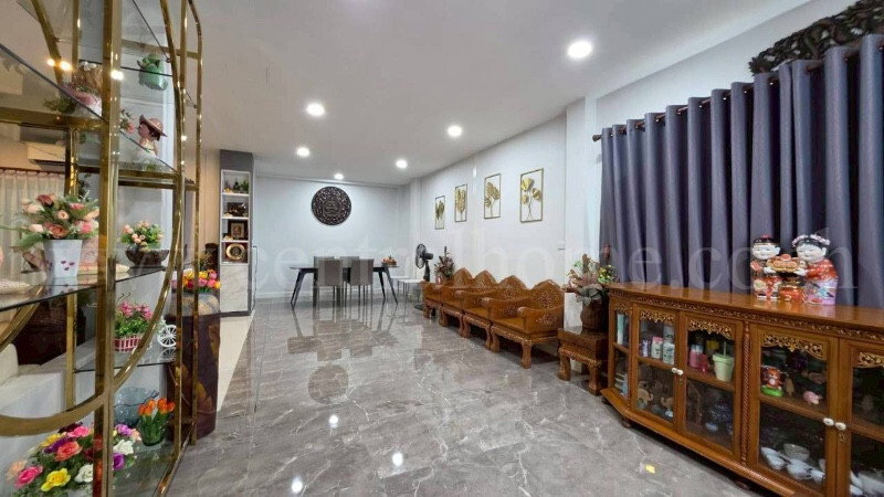 รูป บ้านเดี่ยว เซนโทร สาทร - กัลปพฤกษ์ หลังมุม ราคาถูก พร้อมอยู่ - รูปที่ 17/49