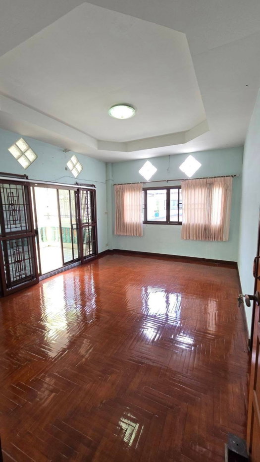 รูป 🏡✨ ให้เช่าบ้านเดี่ยวหลังใหญ่ ทำเล “เสนานิเวศน์ 1 – เกษตรนวมินทร์” 6 ห้องนอน 3 ห้องน้ำ เเหมาะอยู่อาศัย/โฮมออฟฟิศ - รูปที่ 9/9