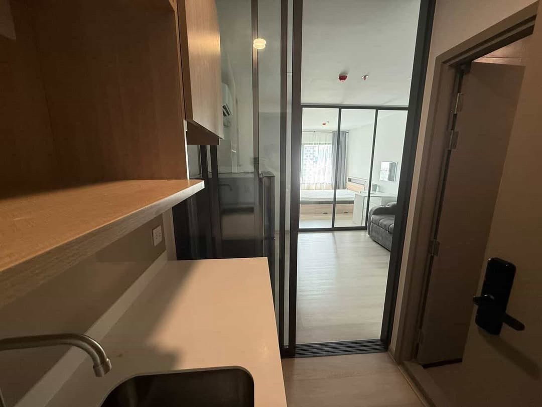 รูป เฟอร์ใหม่ วิวสระ พร้อมอยู่ 📢 Line : @085pucam / 0627941024 🥳 YKP Rental Condo - รูปที่ 11/11