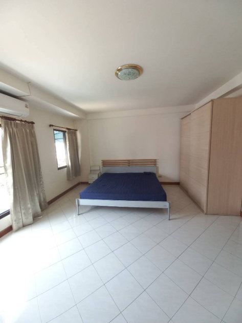 รูป [VR0306]🔥 เช่า 30,000 |ขาย 5.8 ล. | ทาวน์เฮ้าส์ 3 ชั้น บ้านกลางเมือง พระราม 9 ซอย 43 ทำเลดีมาก เดินไป The Nine ได้เพียง 500 ม. จดทะเบียนออฟฟิศได้! 🔥 - รูปที่ 12/27