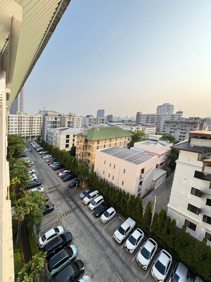 picture Yikkie210426  Sale :Lumpini Condo Town Bodindecha - Ramkhamhaeng  - 12/12