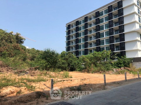 1,600 m² Land for Rent close to Phratamnak (ID 1371380)