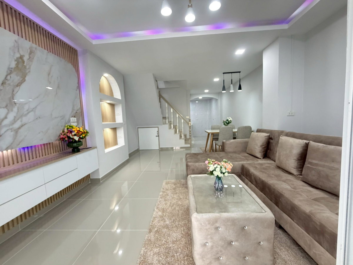 รูป หมู่บ้านเมืองประชา หทัยราษฎร์ 37 - รูปที่ 2/15