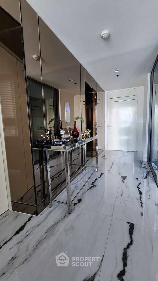 picture 2-BR Condo at Star View close to Phra Ram 3 (ID 2808144) - 2/13