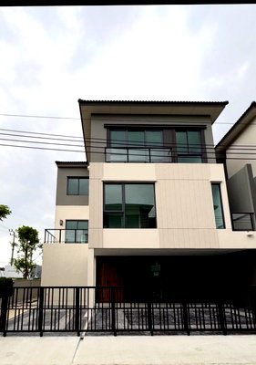 เช่าบ้านแฝด เมกะ บางนา : ✨ให้เช่า บ้านแฝด "Baan Klang Muang the edition bangna2 " ✨LineID: @Propvel (มี@ ข้างหน้า)✨