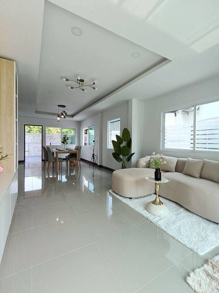 รูป  บ้านเดี่ยวหลังใหญ่ รีโนเวทใหม่ พร้อมเข้าอยู่ กว้างขวางมาก หมู่บ้านเคซีการ์เด้นโฮม 2 ถนนนิมิตใหม่ 40 คลองสามวา แต่งเฟอร์นิเจอร์สวย - รูปที่ 7/34