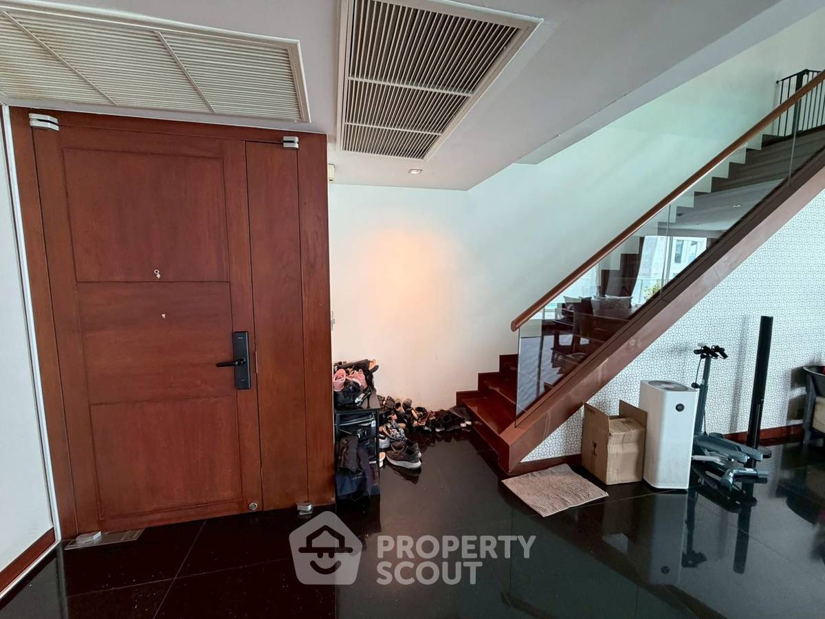 รูป คอนโด 3-ห้องนอน ที่ เลอ รัฟฟิเน่ สุขุมวิท 31 ใกล้ BTS พร้อมพงษ์ (ID 2821289) - รูปที่ 2/19