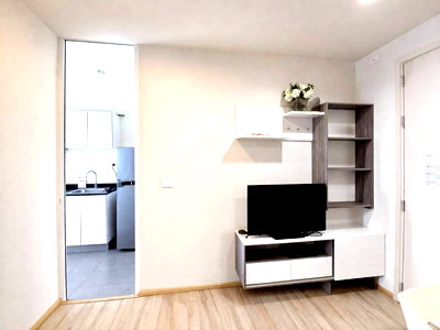 ขายคอนโด : The Base Downtown For Sell WR-04441