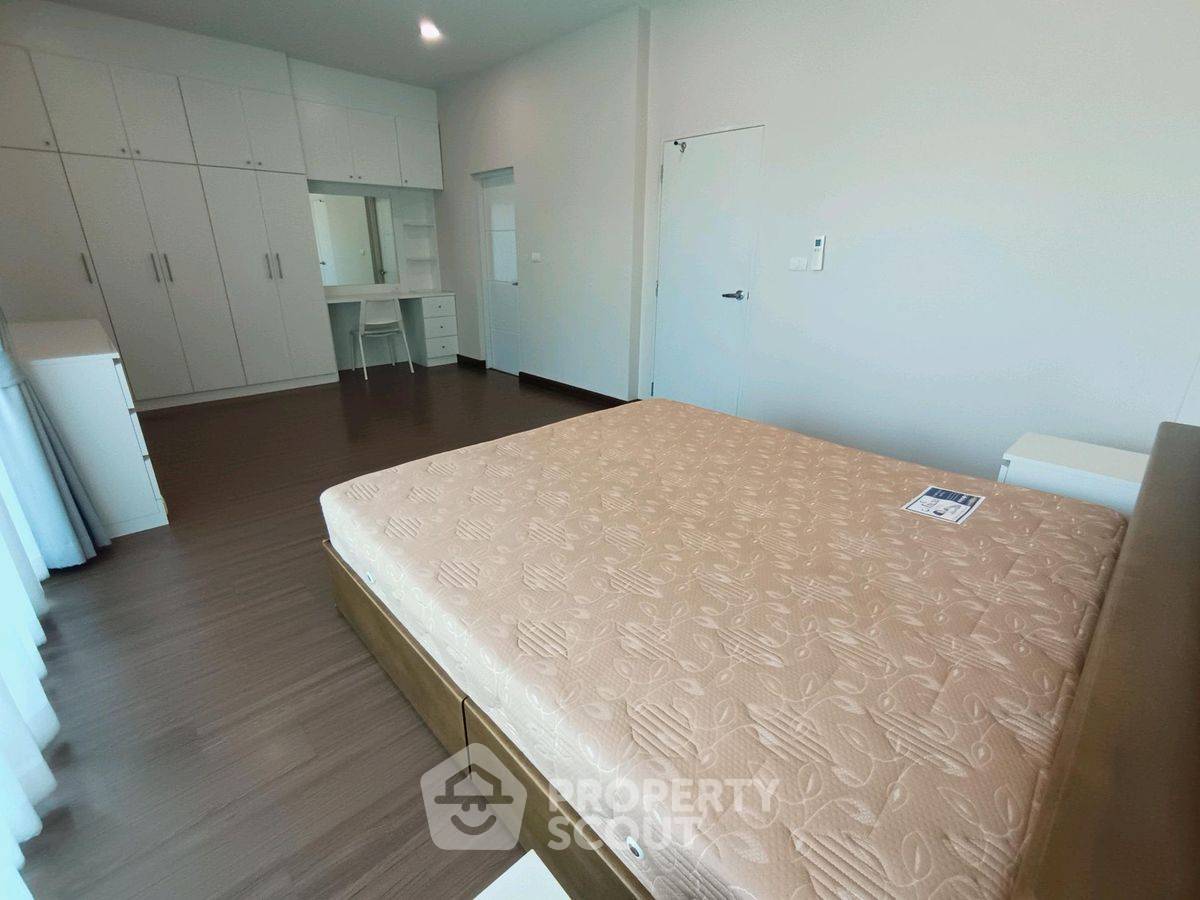 รูป บ้าน 5-ห้องนอน ที่ เดอะ ซิตี้ บางนา-กม.7 ใน บางแก้ว (ID 2823417) - รูปที่ 16/38
