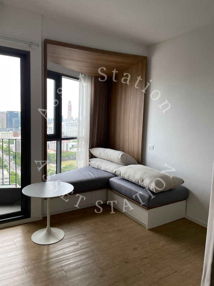 picture 🏙️ Condo for Rent at Triple Y Residence – Beautiful Unit in Samyan, Prime Location - 1/6