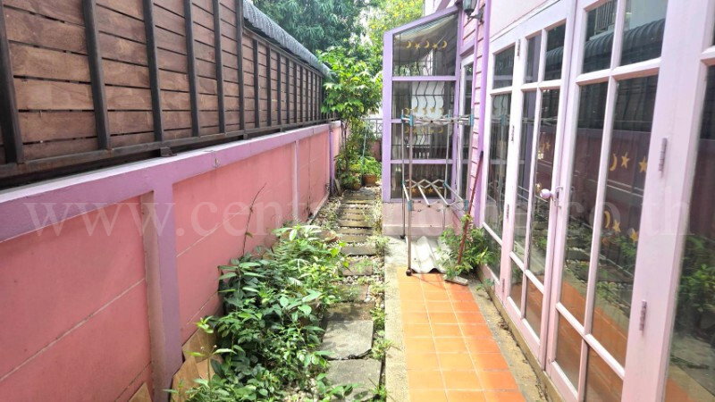 รูป บ้านแฝด ซิลค์ วิลเลจ พหลโยธิน 54 หลังริม ติดถนน บ้านสวย ราคาถูก - รูปที่ 14/15