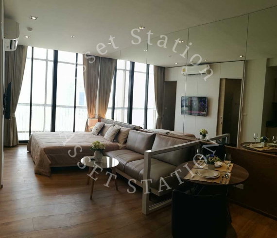 picture ✨ Park Origin Phrom Phong – Beautiful Room with City View, Ready to Move In - 2/5