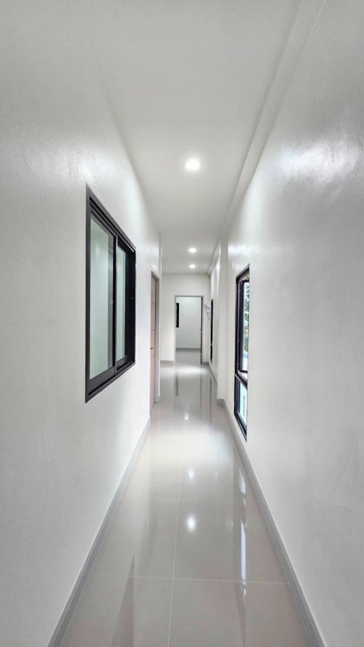 รูป ขายด่วน บ้านมีบริเวณในเมืองหาดใหญ่ ราษฎร์อุทิศ 3 ห้องนอน 2 ห้องน้ำ ขนาดพื้นที่ 30 ตร.วา ขาย 2.69 ล้านบาท - รูปที่ 4/16