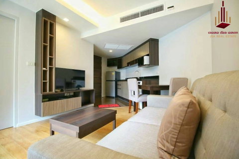 ✨ For Sale: FOCUS @ Ploenchit Condo ✨  💰 Only 4,600,000 THB