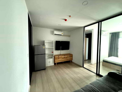 Condos for rent : New furniture, pool view, ready to move in. 📢 Line : @085pucam / 0627941024 🥳 YKP Rental Condo