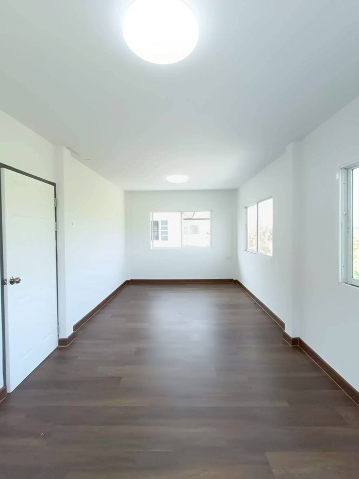 รูป  บ้านเดี่ยวหลังใหญ่ รีโนเวทใหม่ พร้อมเข้าอยู่ กว้างขวางมาก หมู่บ้านเคซีการ์เด้นโฮม 2 ถนนนิมิตใหม่ 40 คลองสามวา แต่งเฟอร์นิเจอร์สวย - รูปที่ 15/34