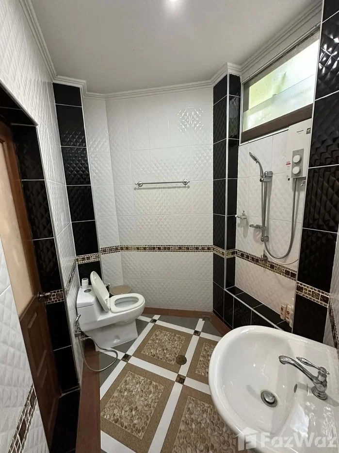 picture 4 Bedroom Villa for rent at Baan Samran 6204977 - 19/23