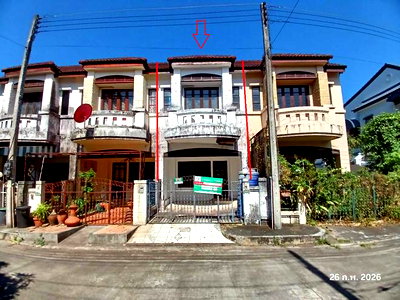 Townhouses for sale Ruamchok Mall : TOWN HOUSE 18 Sq.w. San Sai Chiang Mai for 1M